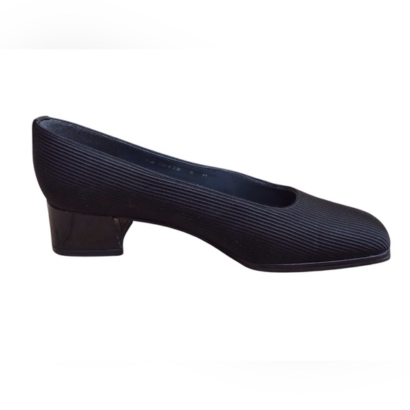 Stuart Weitzman Black Grosgrain Heeled Slip On Shoes Size 5M - Picture 5 of 9